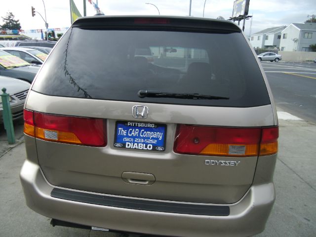 2004 Honda Odyssey GS 43