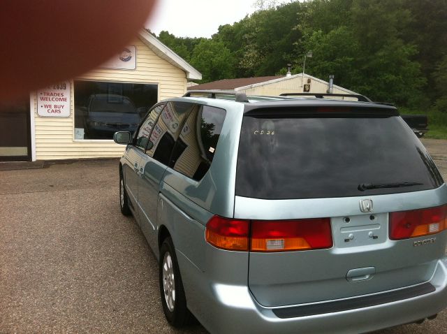 2004 Honda Odyssey 4dr Quad Cab 160.5 DRW 4WD Laramie