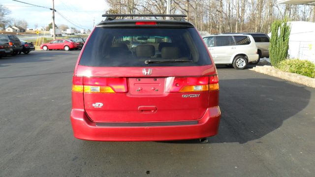 2004 Honda Odyssey GS 43