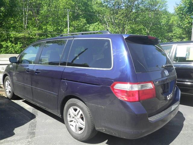 2005 Honda Odyssey 4dr Sdn LT 3.5L Sedan