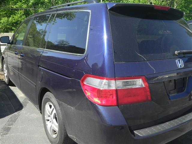 2005 Honda Odyssey 4dr Sdn LT 3.5L Sedan