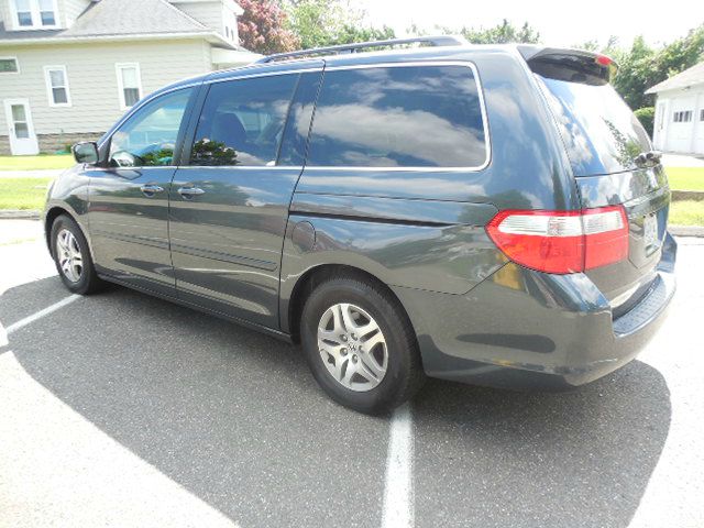 2005 Honda Odyssey GS 43