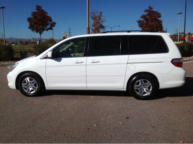 2005 Honda Odyssey GS 43