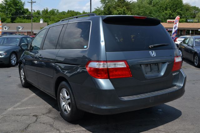 2005 Honda Odyssey GS 43