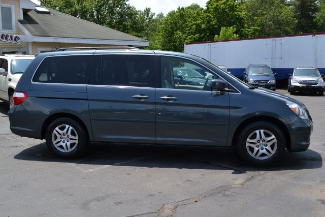 2005 Honda Odyssey GS 43