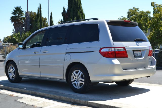 2005 Honda Odyssey GS 43