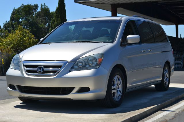 2005 Honda Odyssey GS 43