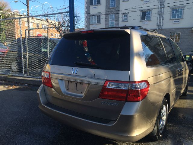 2005 Honda Odyssey GS 43