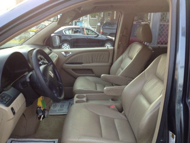 2005 Honda Odyssey GS 43