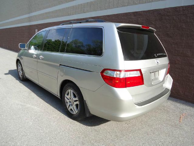 2005 Honda Odyssey GS 43