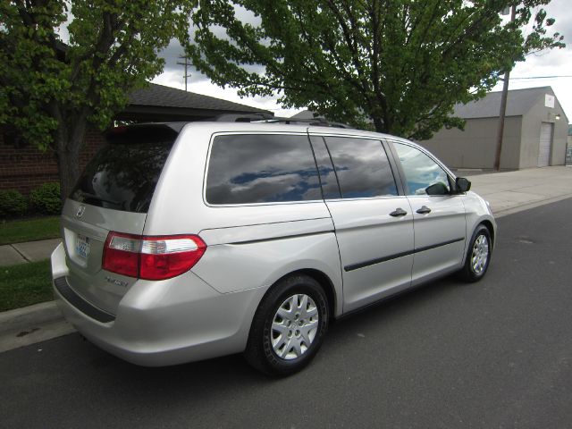 2005 Honda Odyssey Elk Conversion Van