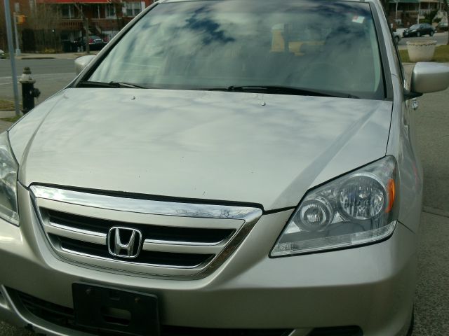 2005 Honda Odyssey GS 43