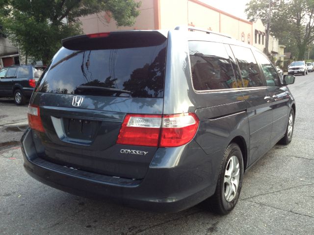 2005 Honda Odyssey GS 43