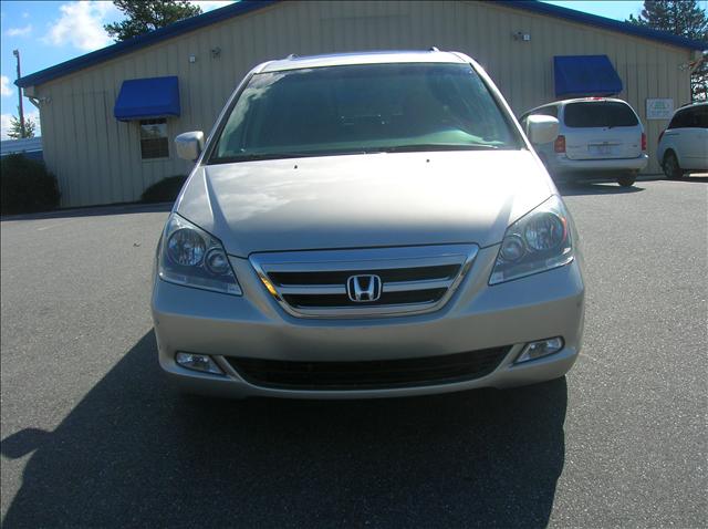 2005 Honda Odyssey Extended W/benches