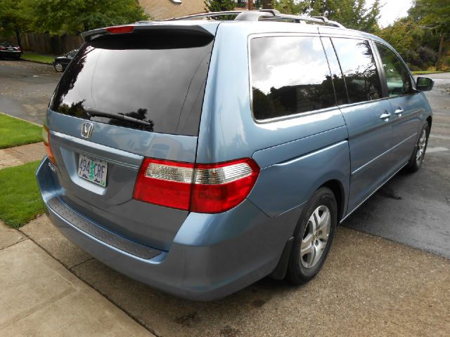 2006 Honda Odyssey LS 2WD