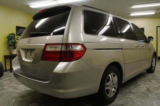 2006 Honda Odyssey LS 2WD