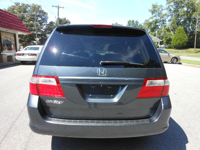 2006 Honda Odyssey LS 2WD