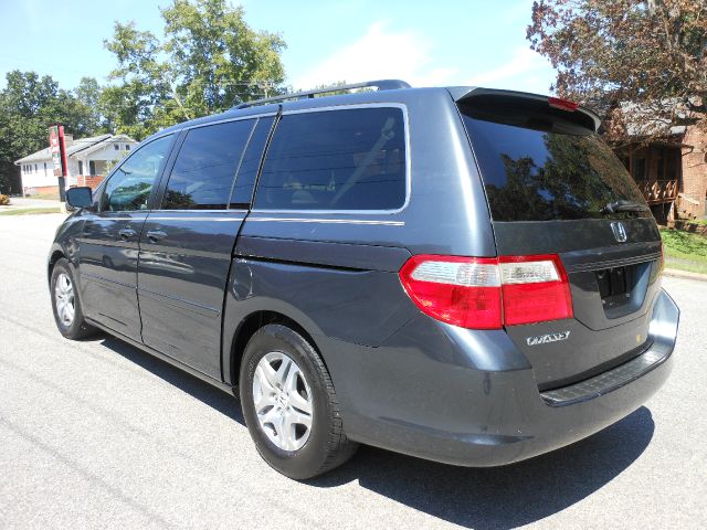 2006 Honda Odyssey LS 2WD