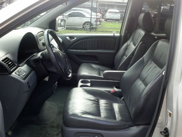 2006 Honda Odyssey LS 2WD