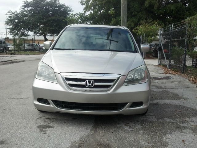 2006 Honda Odyssey LS 2WD