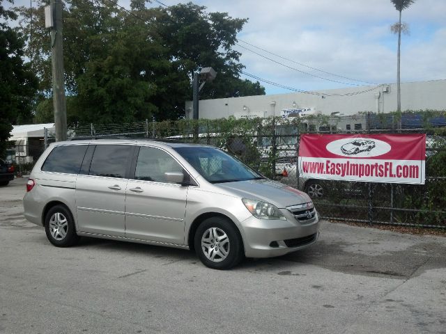 2006 Honda Odyssey LS 2WD