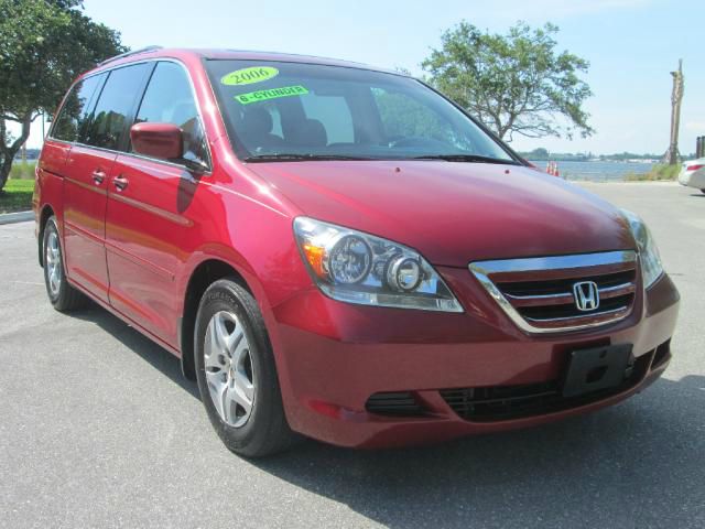 2006 Honda Odyssey LS 2WD