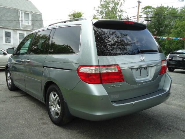 2006 Honda Odyssey LS 2WD