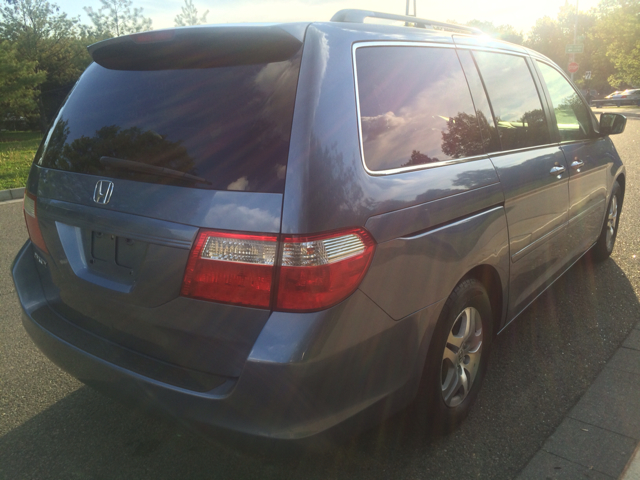 2006 Honda Odyssey LS 2WD