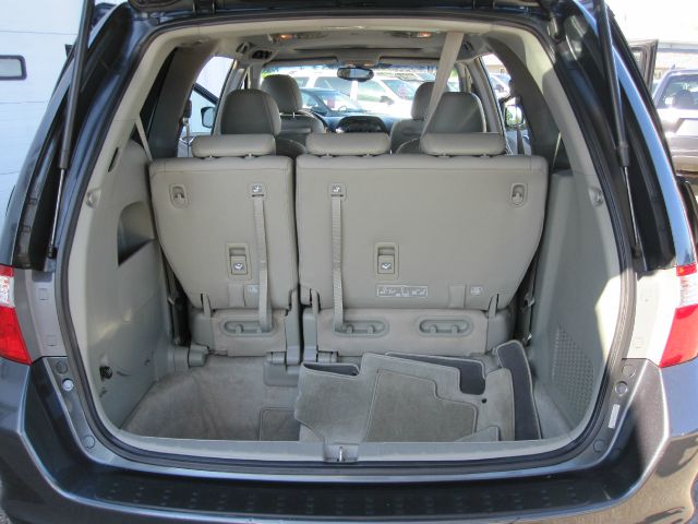 2006 Honda Odyssey LS 2WD