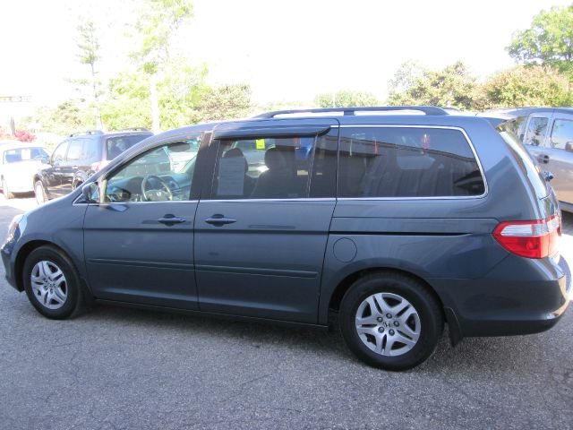 2006 Honda Odyssey LS 2WD