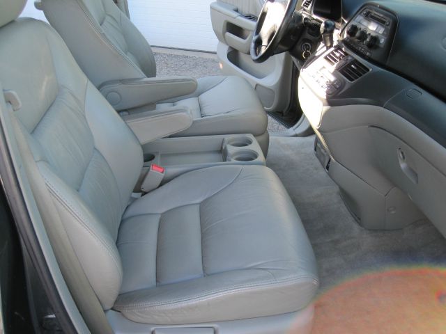 2006 Honda Odyssey LS 2WD