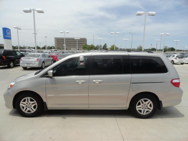 2006 Honda Odyssey LS 2WD