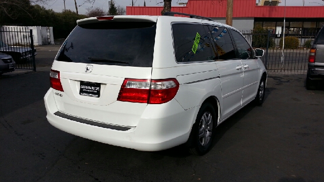 2006 Honda Odyssey LS 2WD