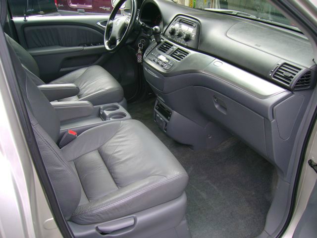 2006 Honda Odyssey LS 2WD