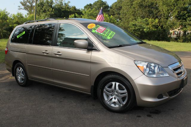 2006 Honda Odyssey LS 2WD