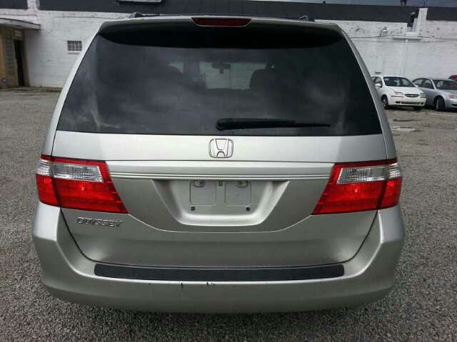 2006 Honda Odyssey LS 2WD