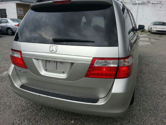 2006 Honda Odyssey LS 2WD