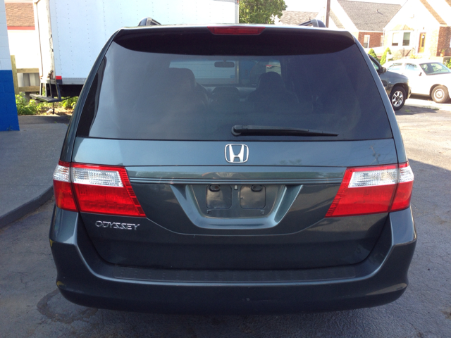 2006 Honda Odyssey LS 2WD