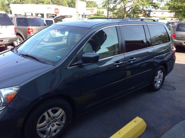 2006 Honda Odyssey LS 2WD