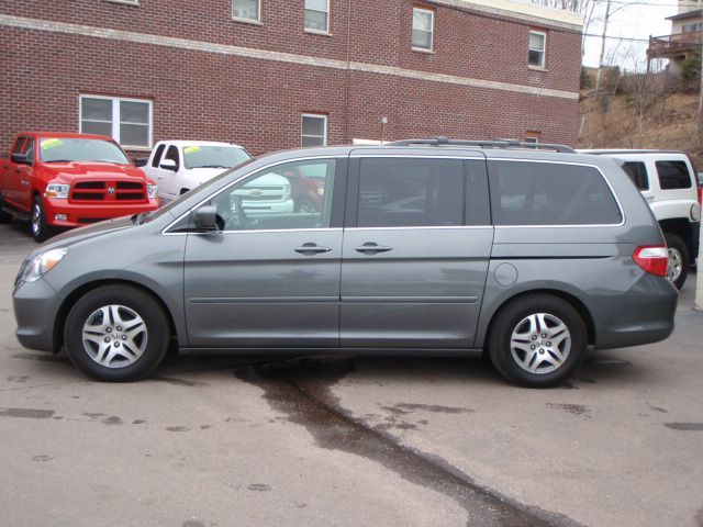 2007 Honda Odyssey AWD LT - 29 MPG For HWY