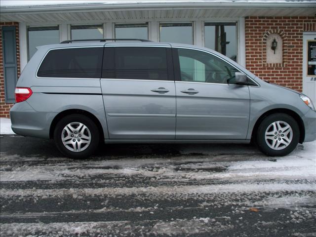 2007 Honda Odyssey 2dr Roadster Touring Auto Convertible