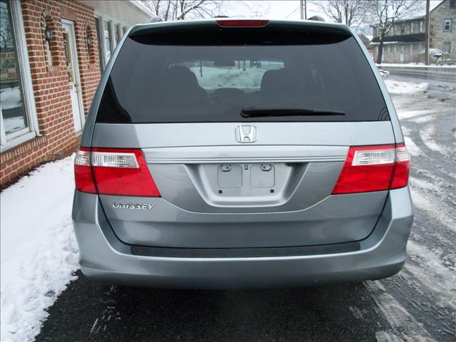 2007 Honda Odyssey 2dr Roadster Touring Auto Convertible