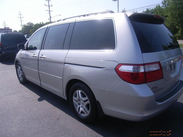 2007 Honda Odyssey LS 2WD