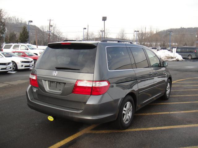 2007 Honda Odyssey LS 2WD