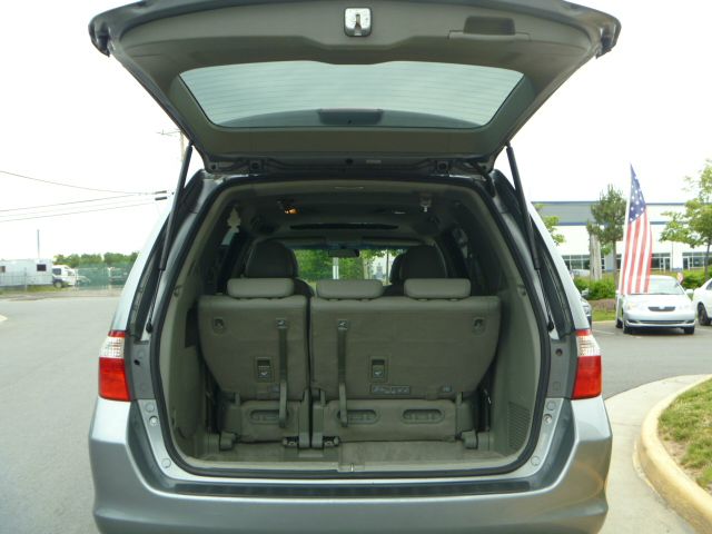 2007 Honda Odyssey LS 2WD