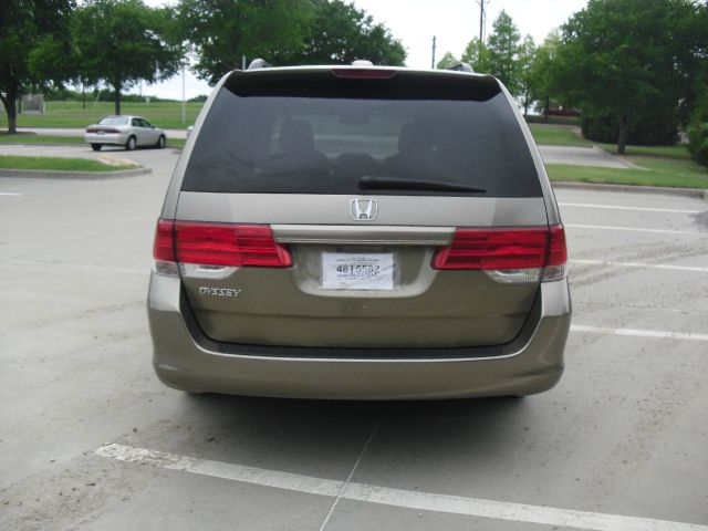 2008 Honda Odyssey LS 2WD