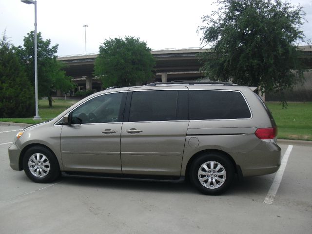 2008 Honda Odyssey LS 2WD