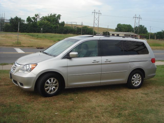 2008 Honda Odyssey LS 2WD