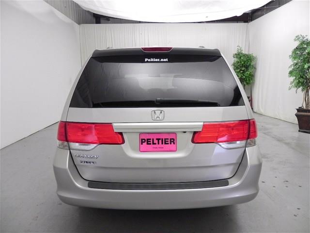 2008 Honda Odyssey LS 2WD