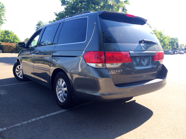 2008 Honda Odyssey LS 2WD